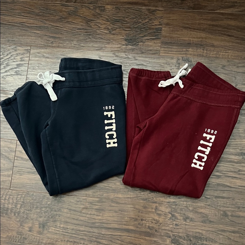 Abercrombie & Fitch Blue and Red capri Joggers
